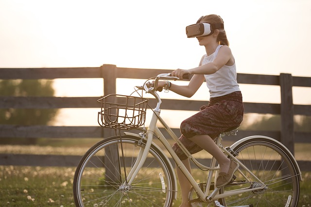 How Windows Mixed Reality is Different from Virtual Reality or Augmented Reality