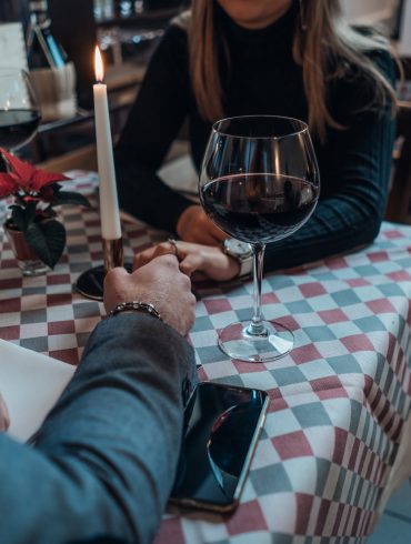 email search dating sites